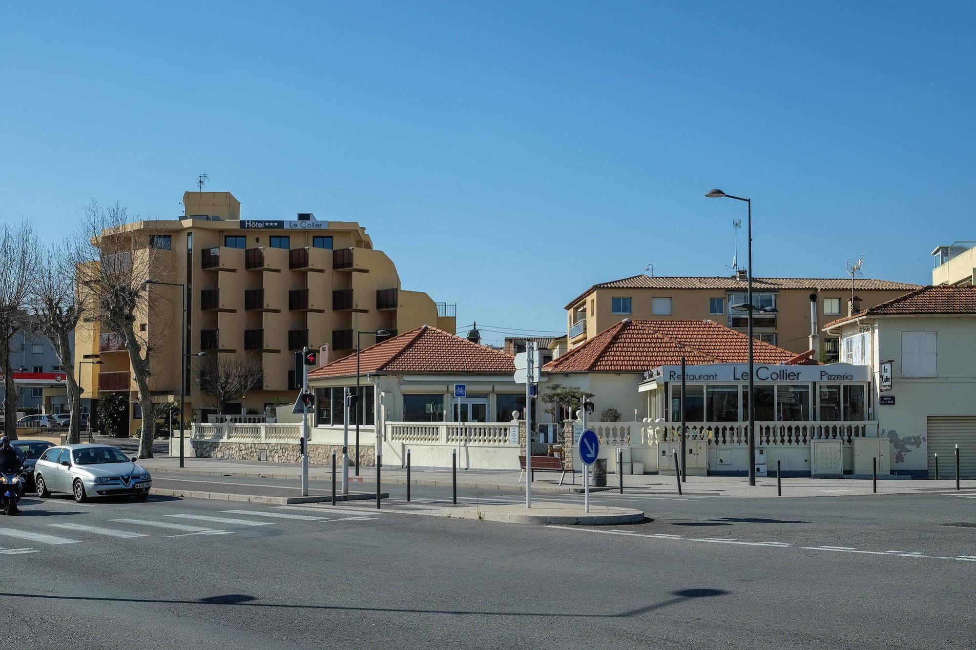 Hotel Le Collier Antibes Bagian luar foto